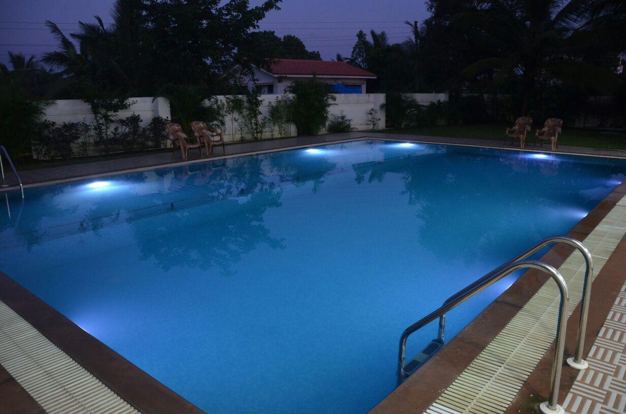 Nilaya Beach Resort Alībāg Exteriör bild